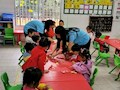财经与物流管理学院学生党支部走进银鸥社区开展“不忘初心、牢记使命”主题教育暨爱心送学服务活动