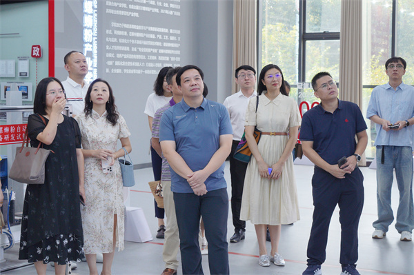 参观taptap官网官塘校区