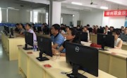 电子信息工程学院邓奎彪博士举办“做一名有品位的高职教师”报告会