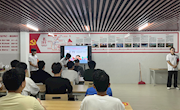 电子信息工程学院开展“我为师生办实事”之“爱心义剪”志愿服务活动