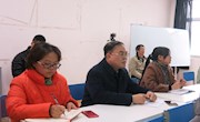党委书记朱伟才教授深入思政课堂听课