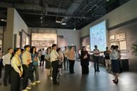 taptap官网留学生受邀参加飞虎队常设展览开幕式