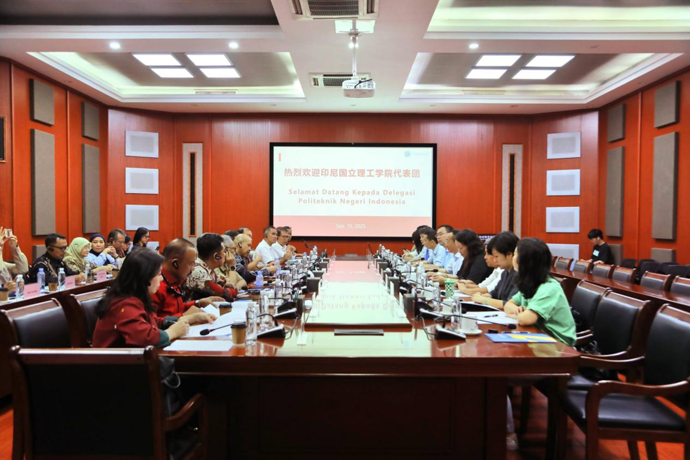柳职大与印尼院校代表座谈交流 柳职大与印尼院校代表座谈交流