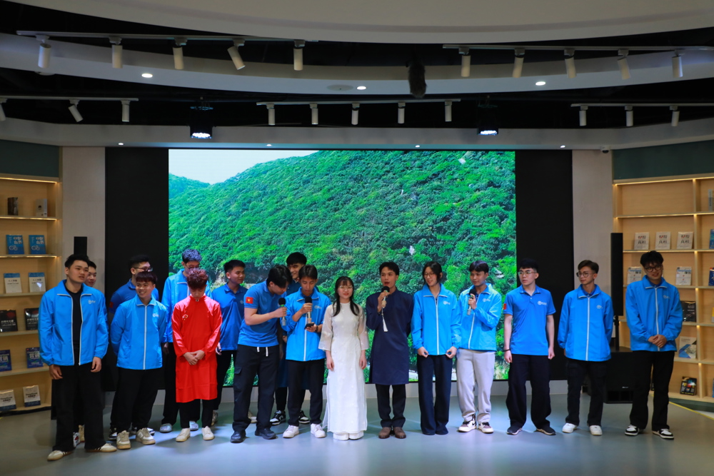 文艺表演 文艺表演