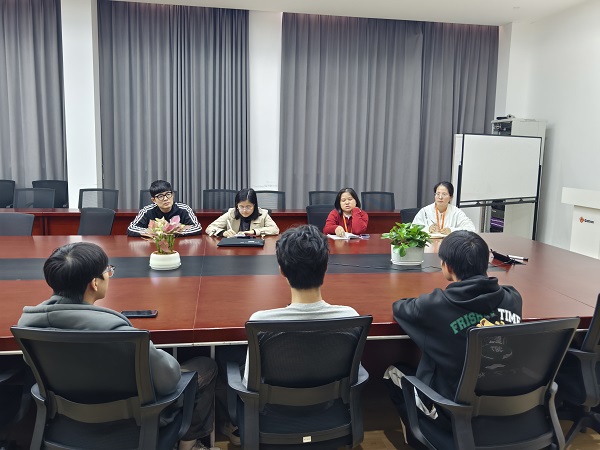 座谈会现场
