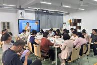 以评促教强质量 专家引领促提升 ——taptap官网开展听课评课教研活动