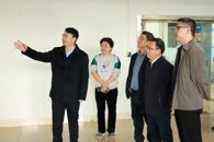 柳州市教育局调研组到taptap官网考察交流