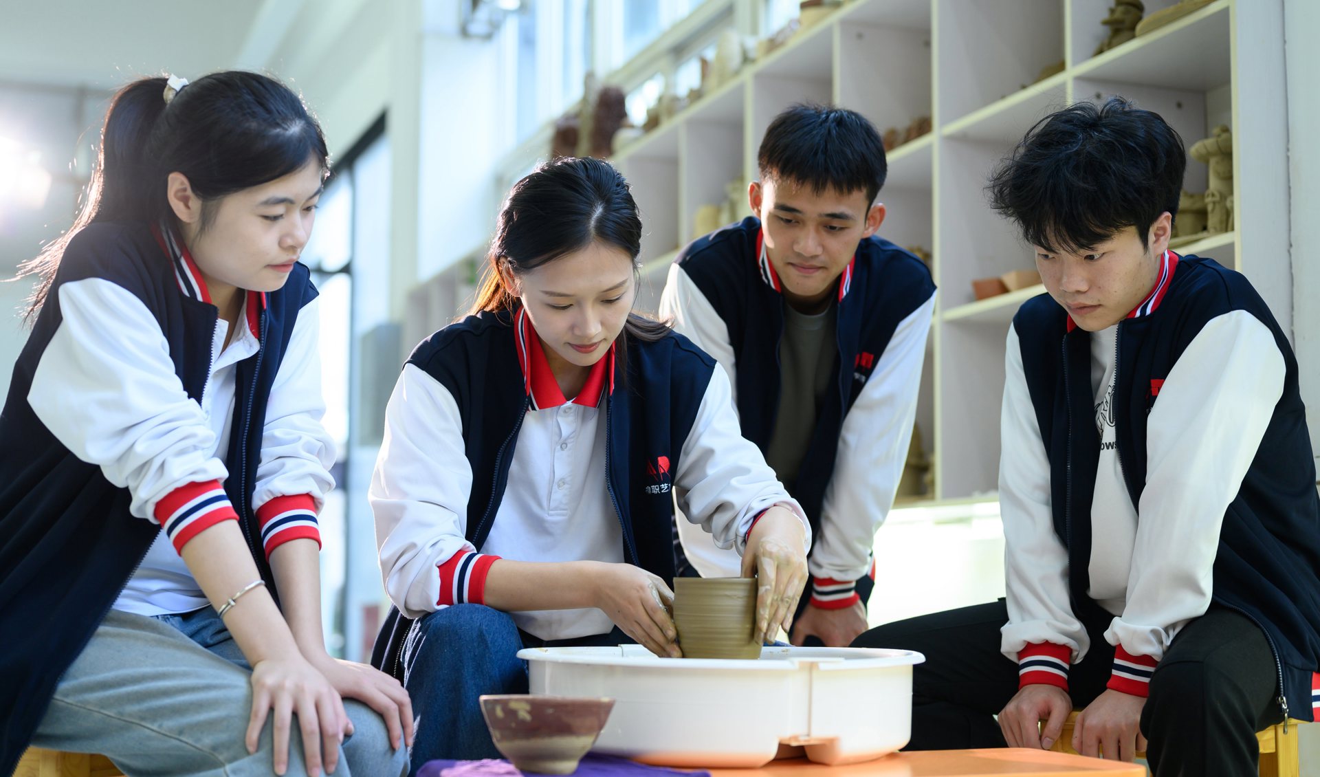 学生1