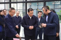 自治区人民政府副主席、党组成员李常官莅临taptap官网指导调研