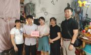 “情暖千家，圆梦未来”——贸易与旅游管理学院开展暑期家访贫困学生活动