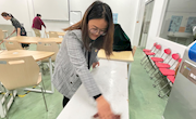 贸易与旅游管理学院党总支部开展 “勤勤恳恳学雷锋，时时刻刻做实事”主题党日活动