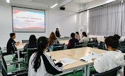 贸易与旅游管理学院学生第二党支部开展“初心引领前行，使命担当筑未来”主题党日活动