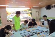 taptap官网阳光心理协会开展“灵魂宝石阵”创意绘画心理活动
