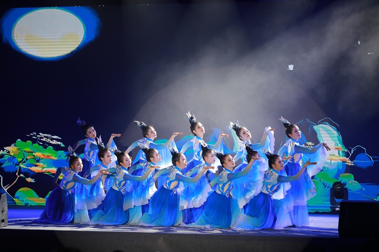 演出现场