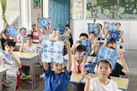 艺术学院赴燎原路小学开展扎染非遗文化支教活动